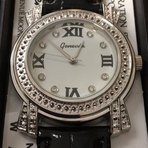 NWT,NIB,GENEVEX, BLACK LEATHER BAND WATCH.SEE PICS,Roman Numerals,Crystal face.